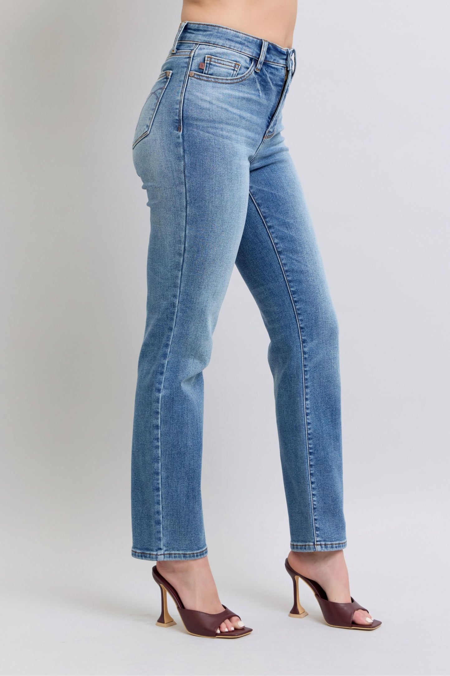 shopelevatedtoday, shopelevatedtoday.com, Judy Blue Full Size Run Vintage Wash Thermal Straight Jeans