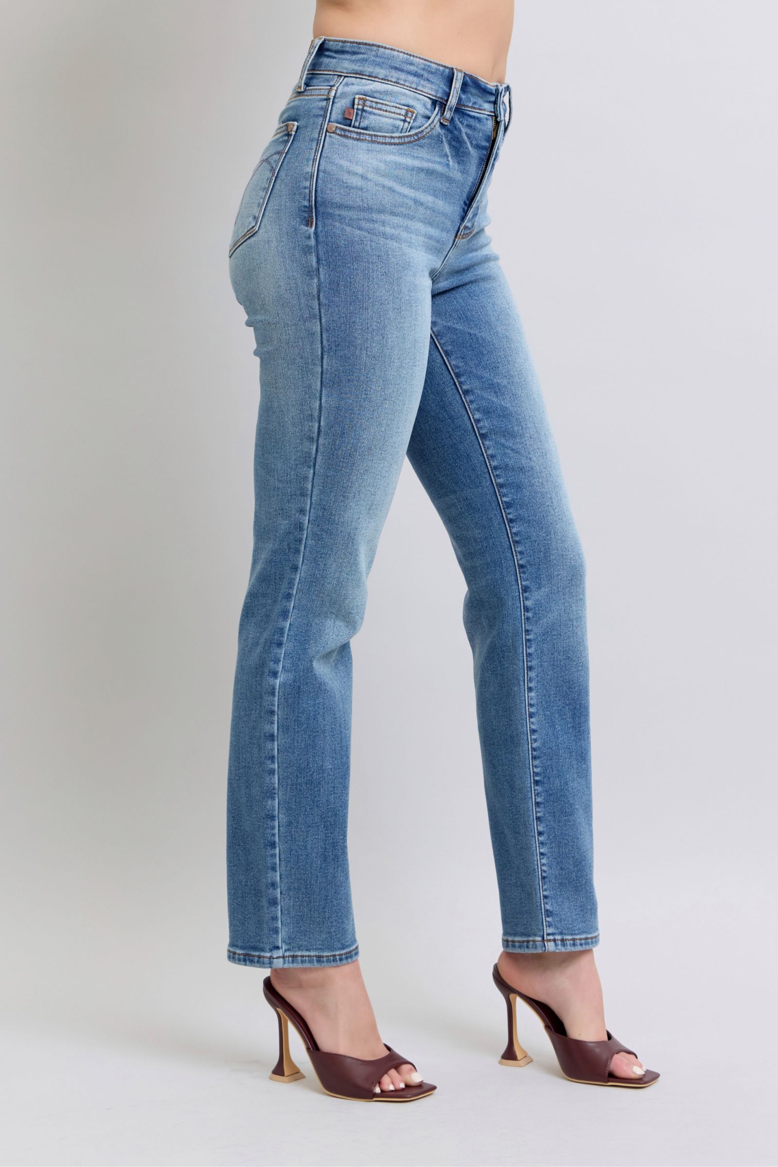 shopelevatedtoday, shopelevatedtoday.com, Judy Blue Full Size Run Vintage Wash Thermal Straight Jeans